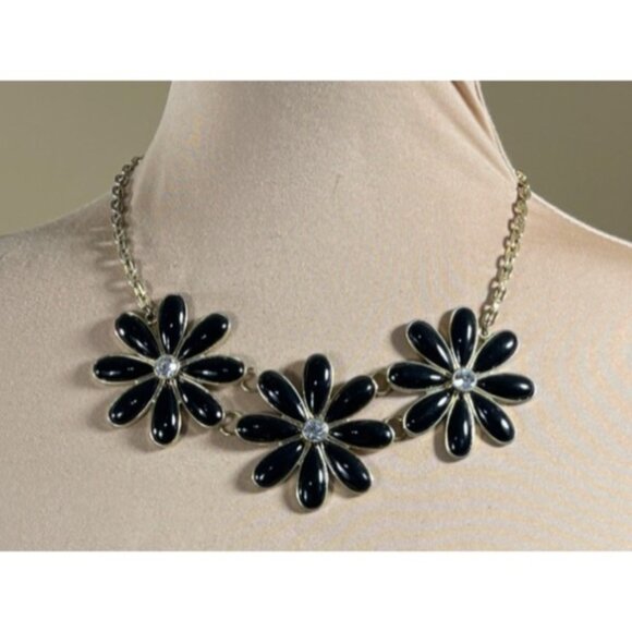 Vtg 3 Flower Choker Necklace Black Plastic Petals Rhinestone Gold Tone - Picture 1 of 4